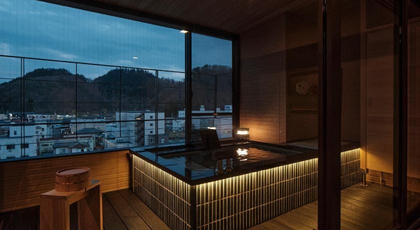 Takinoyu Hotel Ryokan in Japan