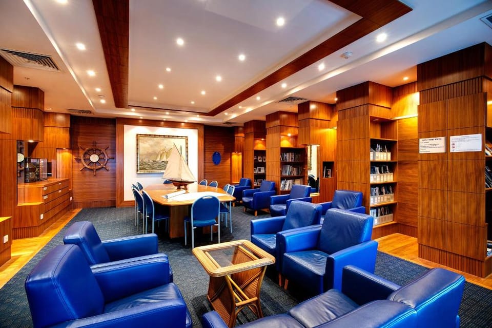 Republic of Singapore Yacht Club Hotel in Singapore