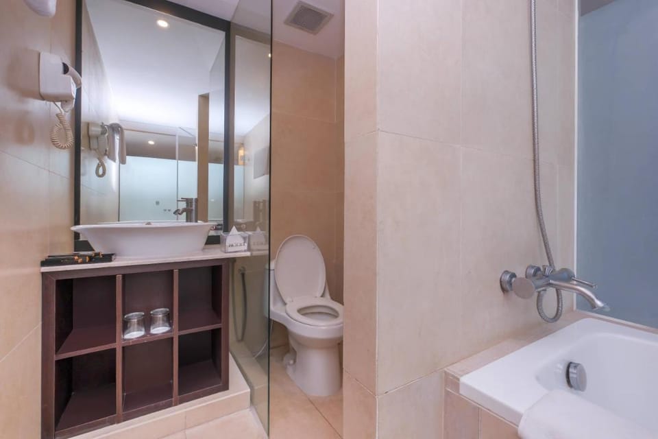 Grand Edge Hotel Semarang Hotel in Indonesia