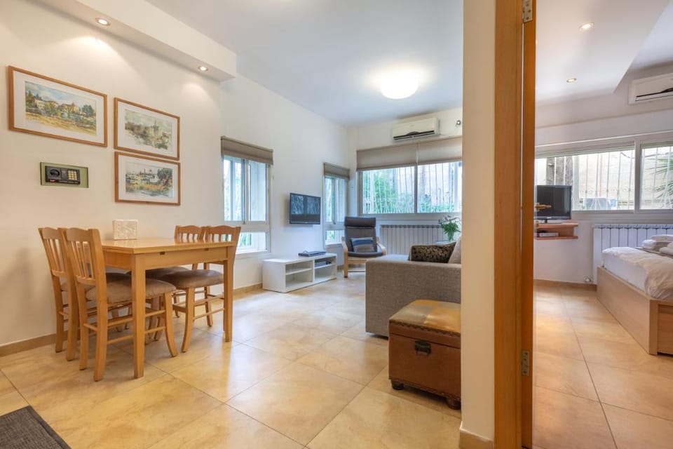 Colony Suites- Hananya St. Apartment in Jerusalem