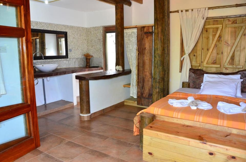 Kaz Ladouceur Bed and Breakfast in Africa