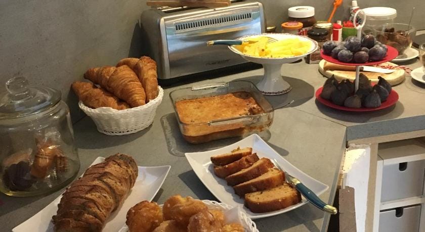 Clos St Pierre de Fraisse Bed and Breakfast in Avignon