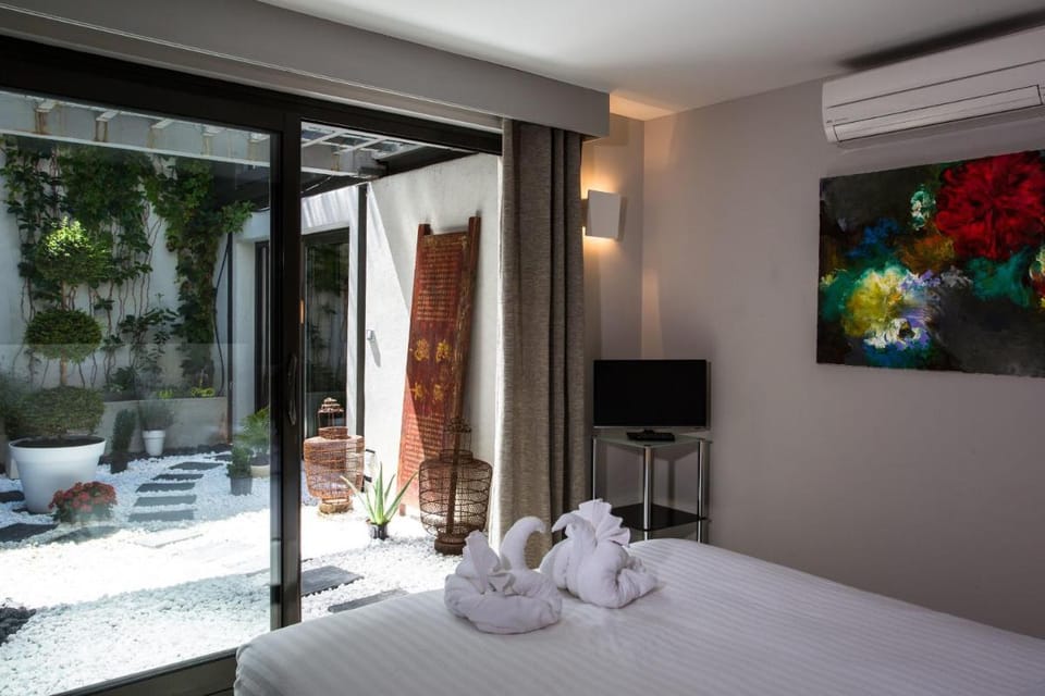 Be Loft B&B Pool & Spa Bed and Breakfast in Avignon