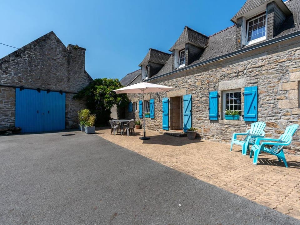 Modern holiday home in Plouhinec Vacation rental in Finistere