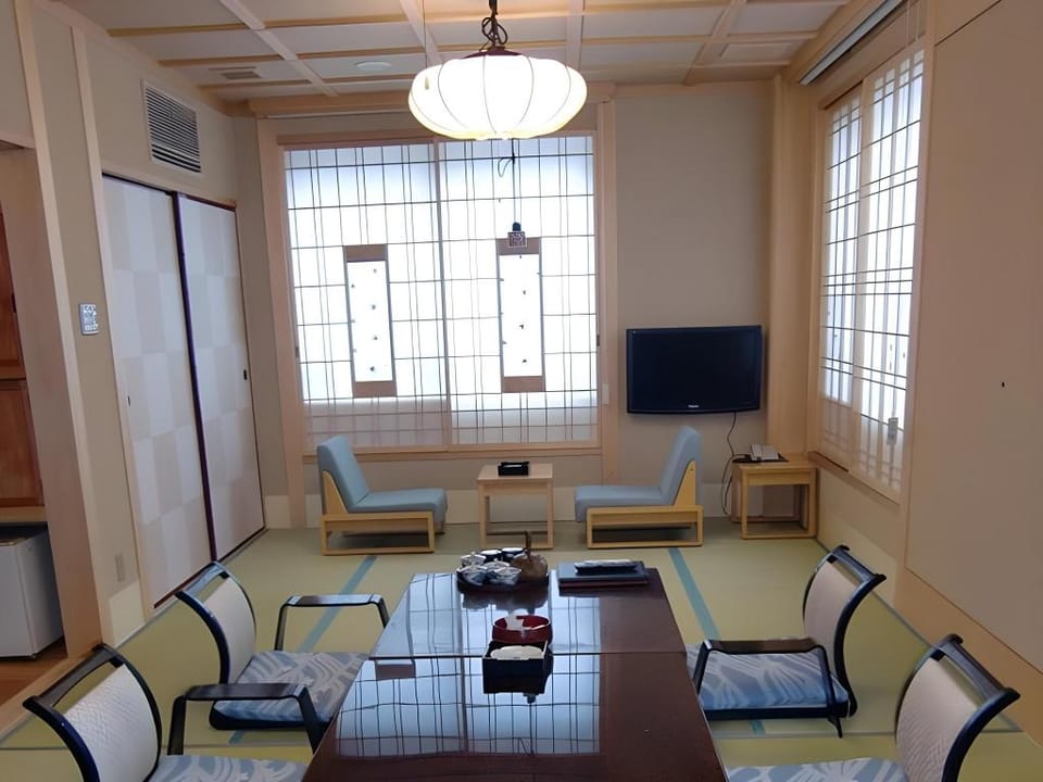 Kissenkan Chikusuitei Hotel in Japan