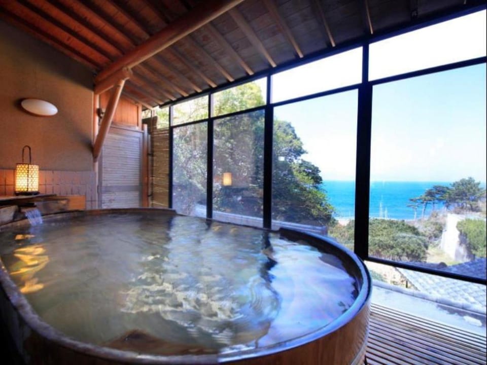 Nishiizu Koyoi Onsen Hotel in Shizuoka Prefecture