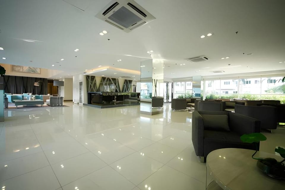 Sea Residences by Elsie D Hotel in Santa Rosa