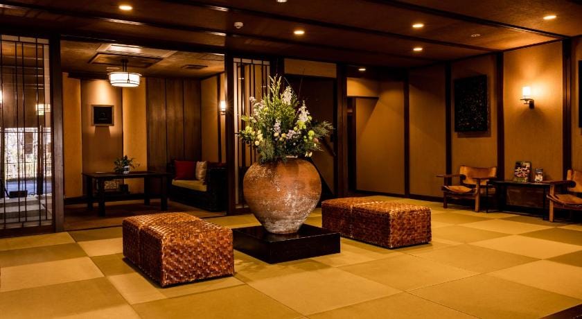 Hakoneyumoto Onsen Yaeikan Ryokan in Hakone
