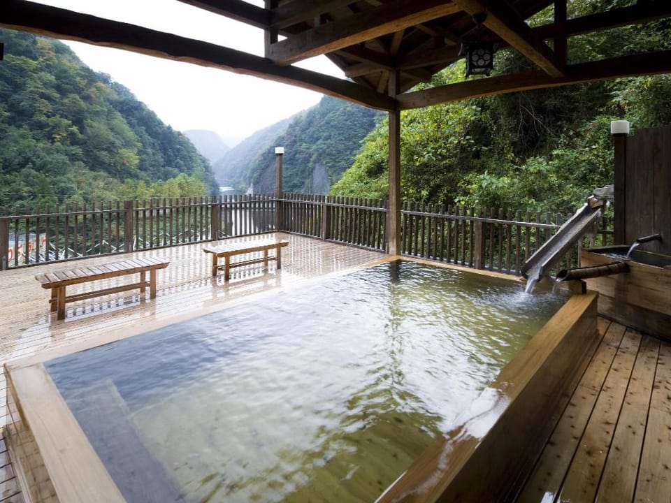Hizenya Annex Daishizen Hotel in Fukuoka Prefecture