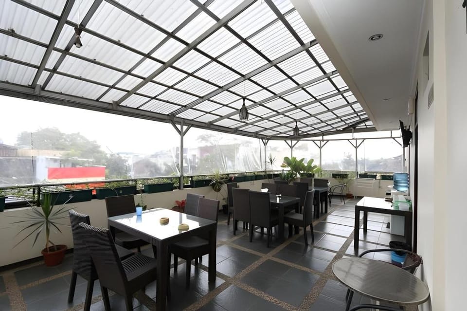 Bantal Guling Alun Alun Bandung Bed and Breakfast in Bandung