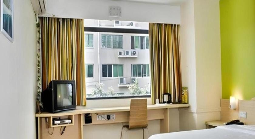 7 Days Inn Shangqiu Xiayi Kongzu Avenue Branch Hotel in China