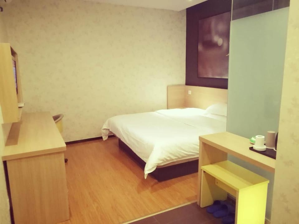 7Days Inn Chongqing Wulong City Square Hotel in China
