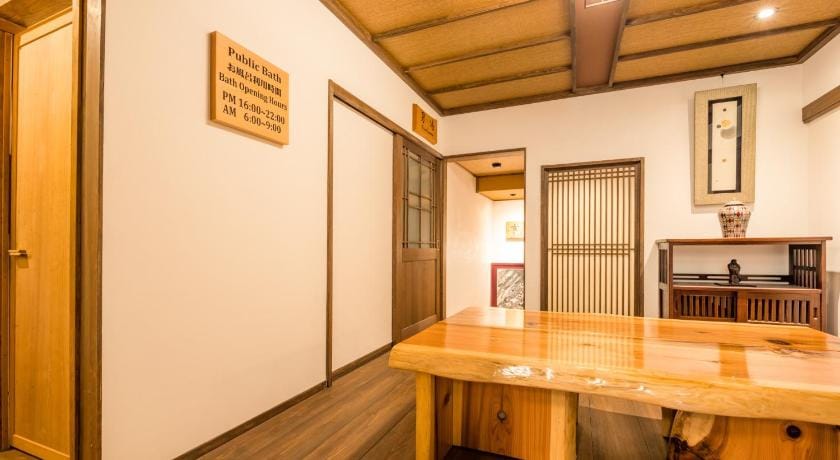 Koyasan Shukubo Ekoin Ryokan in Japan