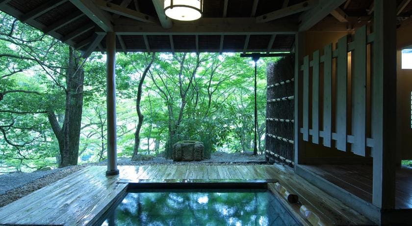 Shiki No Yuzashiki Musashino-Bekkan Ryokan in Hakone