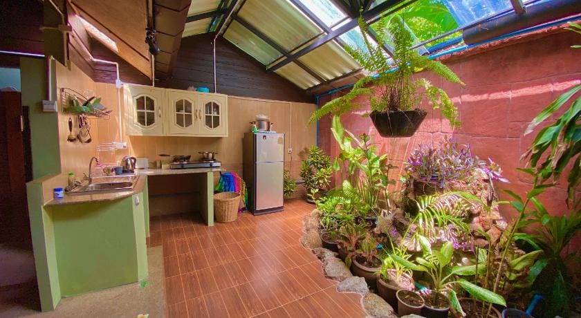 Shanti Lodge Bed and Breakfast in Chalong