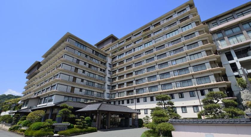 Hotel Inatori Ginsuiso Ryokan in Shizuoka Prefecture