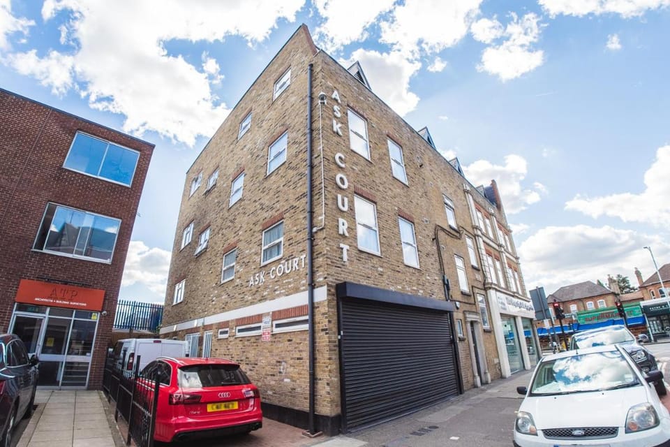 Ilford Central Luxury Apartments Apartment in Ilford