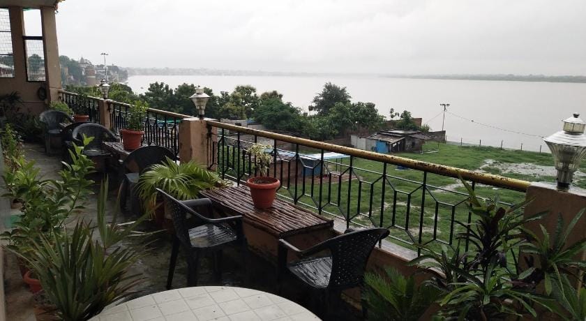 Ganga Paying Guest House Bed and Breakfast in Varanasi