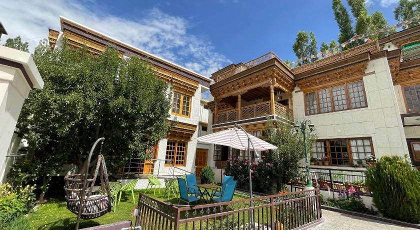 New Royal Guest House Bed and Breakfast in India