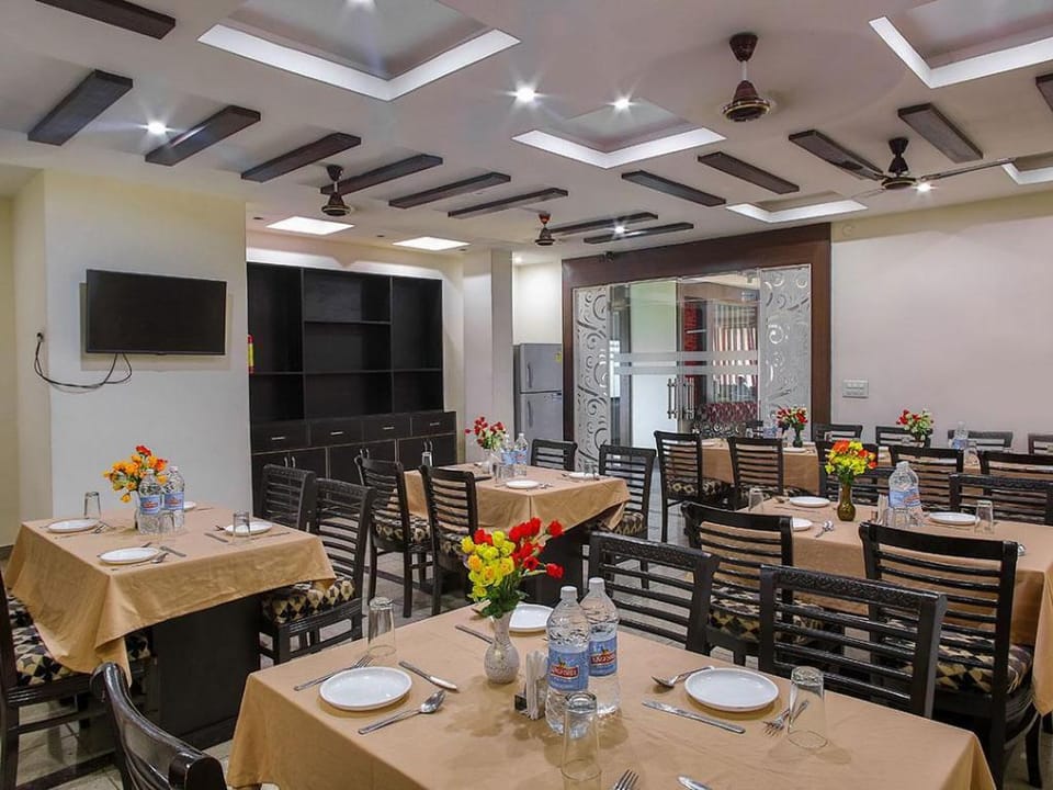 Hotel Maa Gayatri India Hotel in Punjab