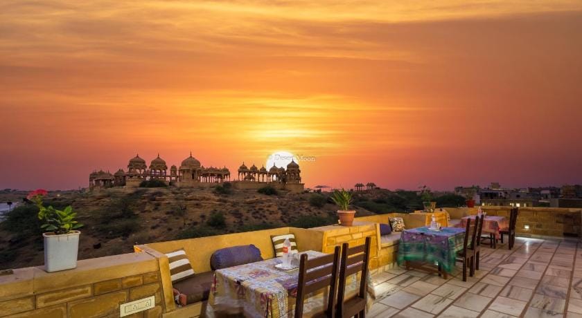 Desert Moon Hotel in Sindh