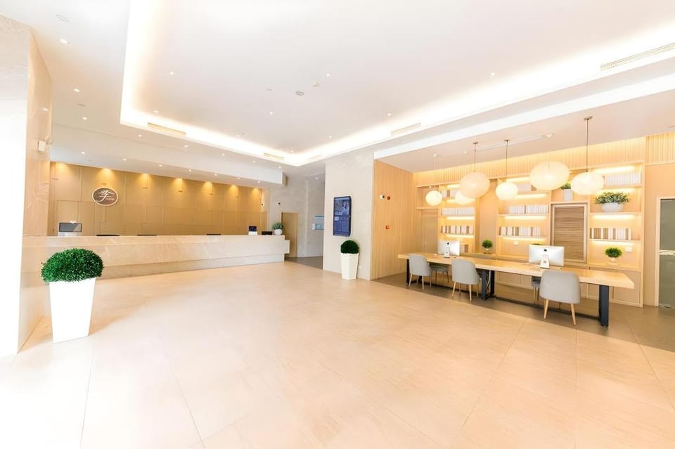 Ji Hotel Kunshan Development Zone East Qianjin Road Hotel in Shanghai