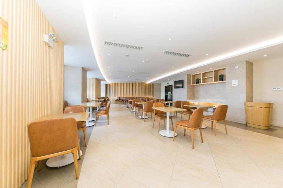 Ji Hotel Kunshan Development Zone East Qianjin Road Hotel in Shanghai