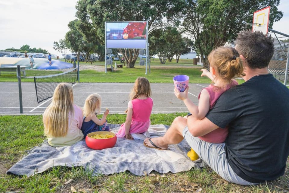 Ōhope Beach TOP 10 Holiday Park Campground/ 
RV Resort in Bay Of Plenty