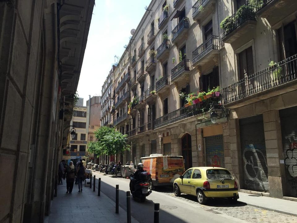 Bcn Home Guest House Hotel in Barcelona