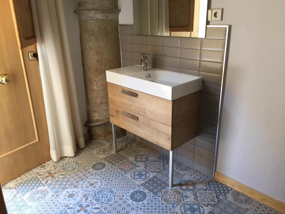 Bcn Home Guest House Hotel in Barcelona