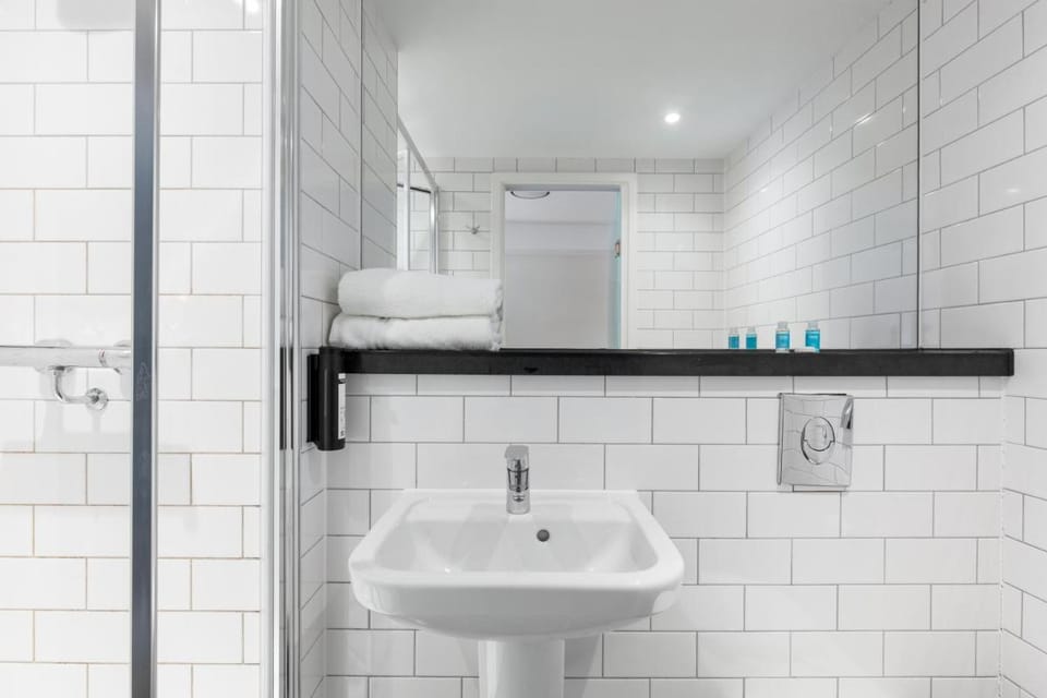 Tune Hotel Liverpool Hotel in Liverpool