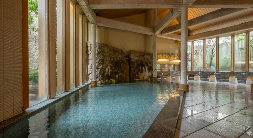 Kaike Tsuruya Hotel Ryokan in Japan