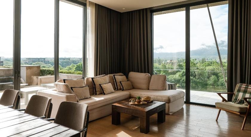 atta Lakeside Resort Suite Resort in Laos