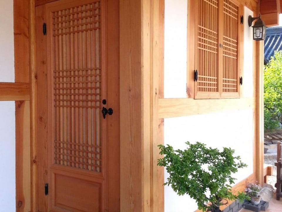 Happy Village Syeobul Hanok Pension Vacation rental in South Korea