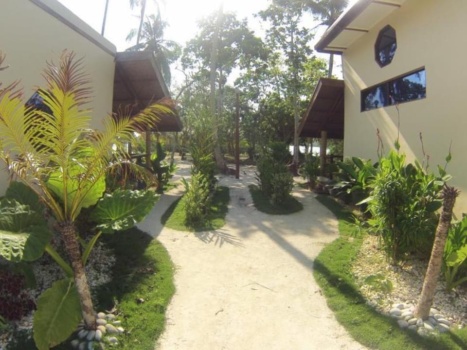 Sunset Bay Beach Villas Villa in General Luna