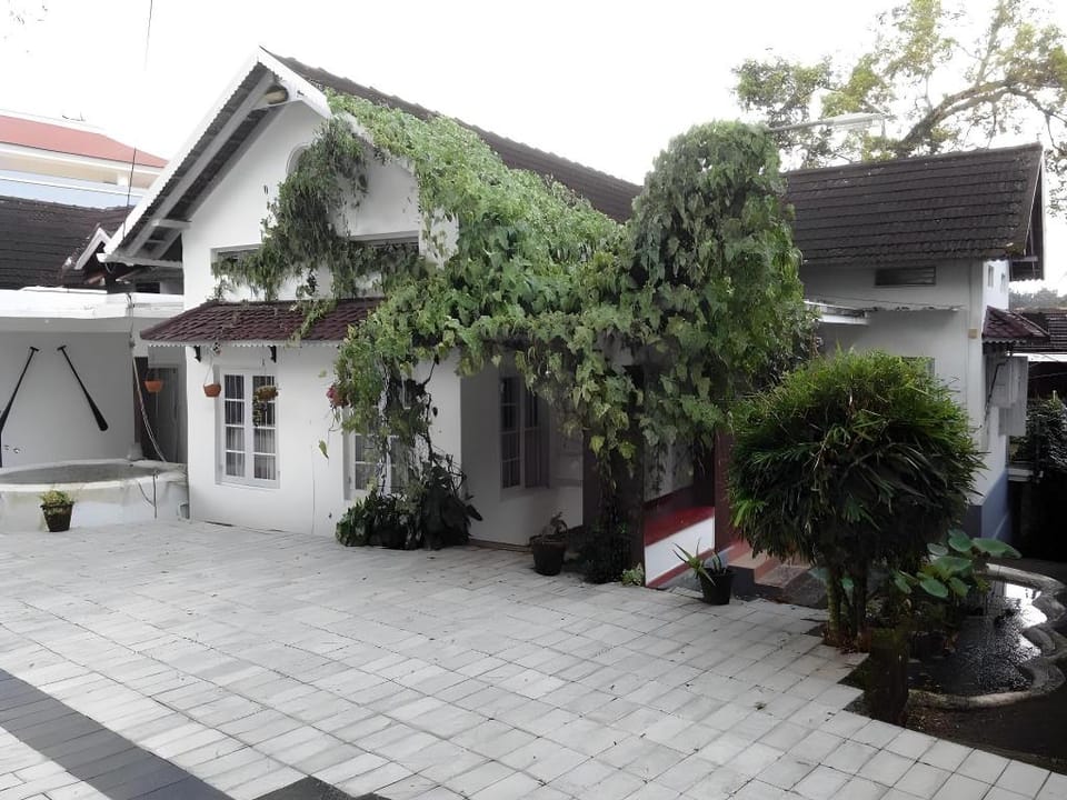 Fenn Hall Hotel in Kottayam