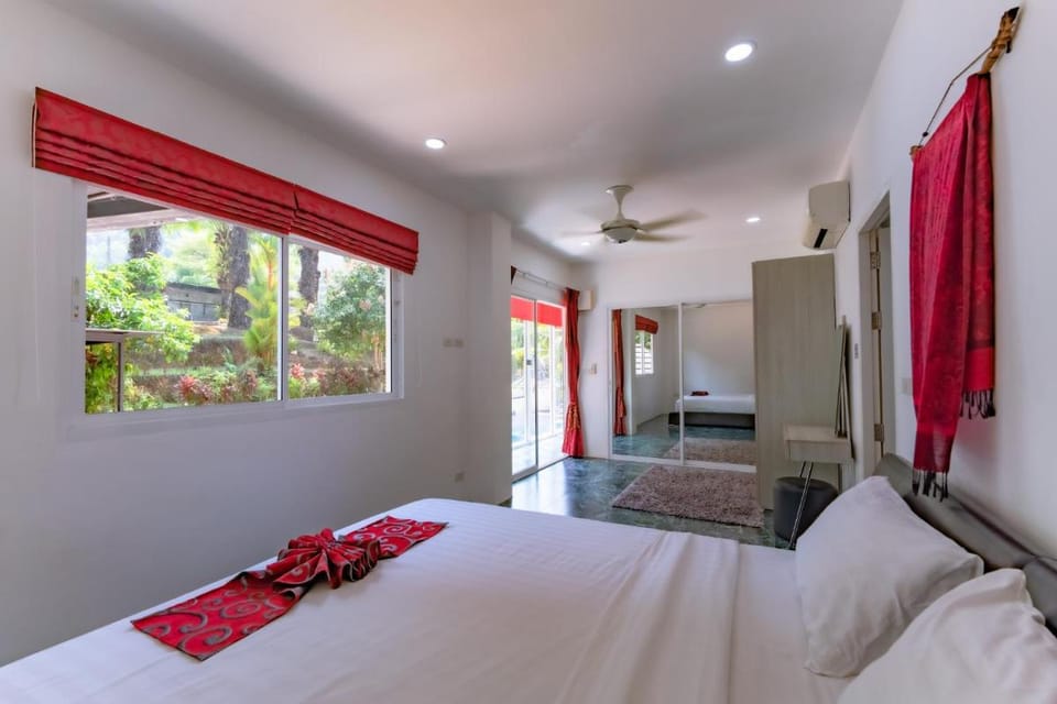 Chalong - 10 BR Private Pool Villa - Villa Nap Dau - Phuket Villa in Chalong