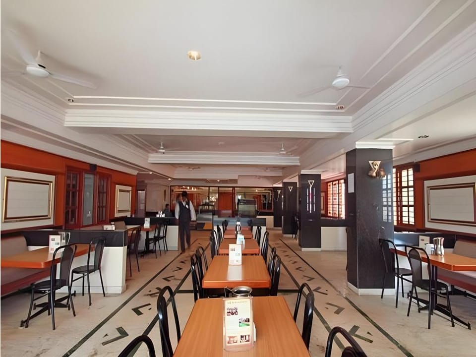 Suvarna Residency Mysore Bed and Breakfast in Mysuru