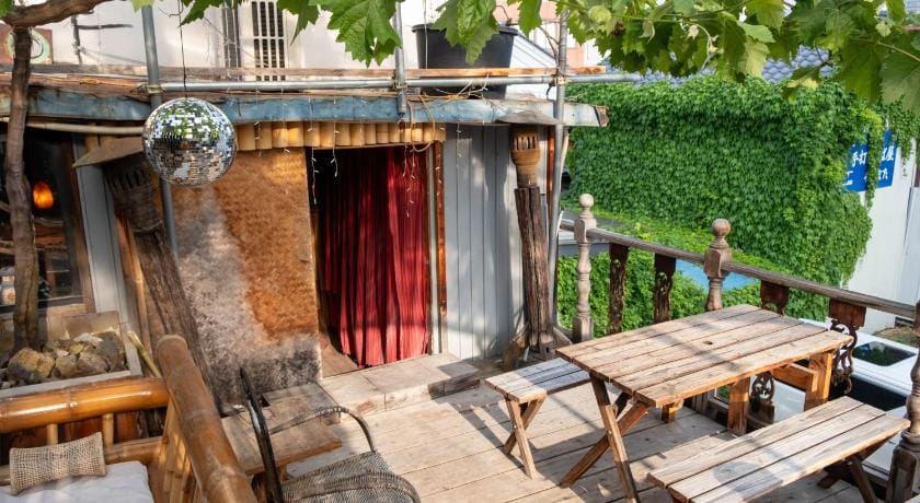 Worldtreck Diner & Guesthouse-Pise Hotel in Nagano Prefecture