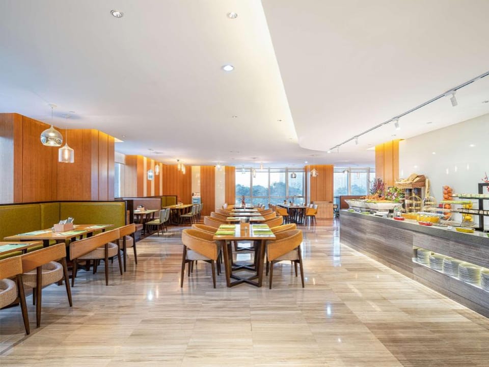 Hilton Garden Inn Chengdu Huayang Hotel in Chengdu