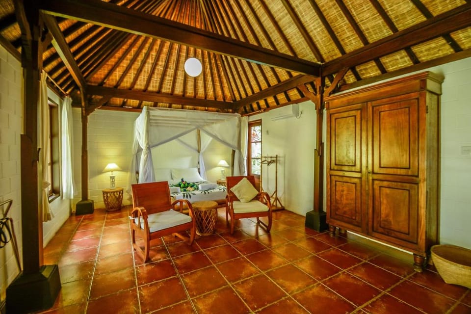 Bukit Asri Lodge Bed and Breakfast in Abang