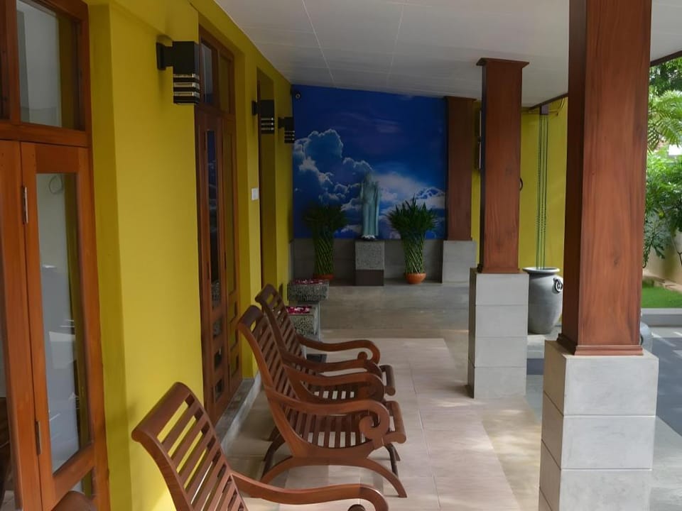 Inlak Garden Hotel Hotel in Negombo