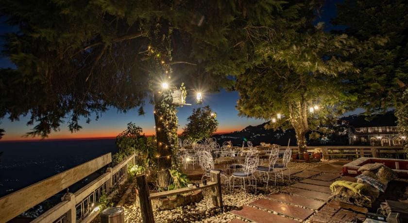 Hotel Seclude Mussoorie Resort in Uttarakhand