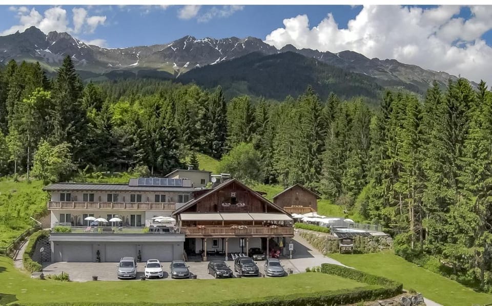 Sweet Cherry - Boutique & Guesthouse Tyrol Hotel in Innsbruck