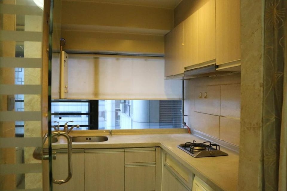 Shenzhen Style Apartment Hotel in Hong Kong