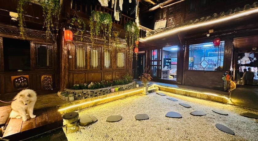 Qinminshe Inn Hotel in China