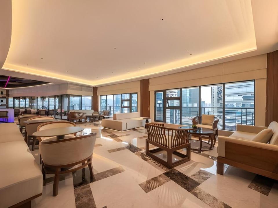 SSAW Boutique Hotel (Jiefangbei Hongyadong Branch) Hotel in China
