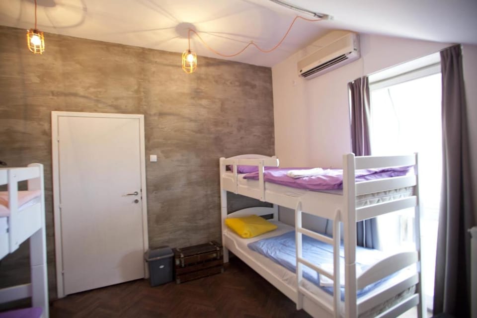 Hostel Fair and Square Hostel in Belgrade