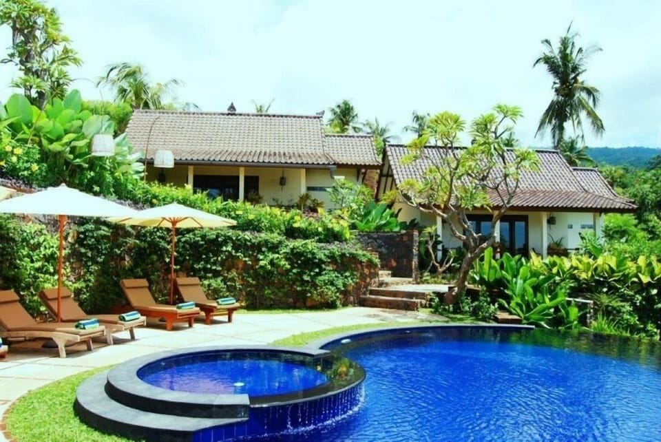 Alamanda Lovina Resort Hotel in Bali