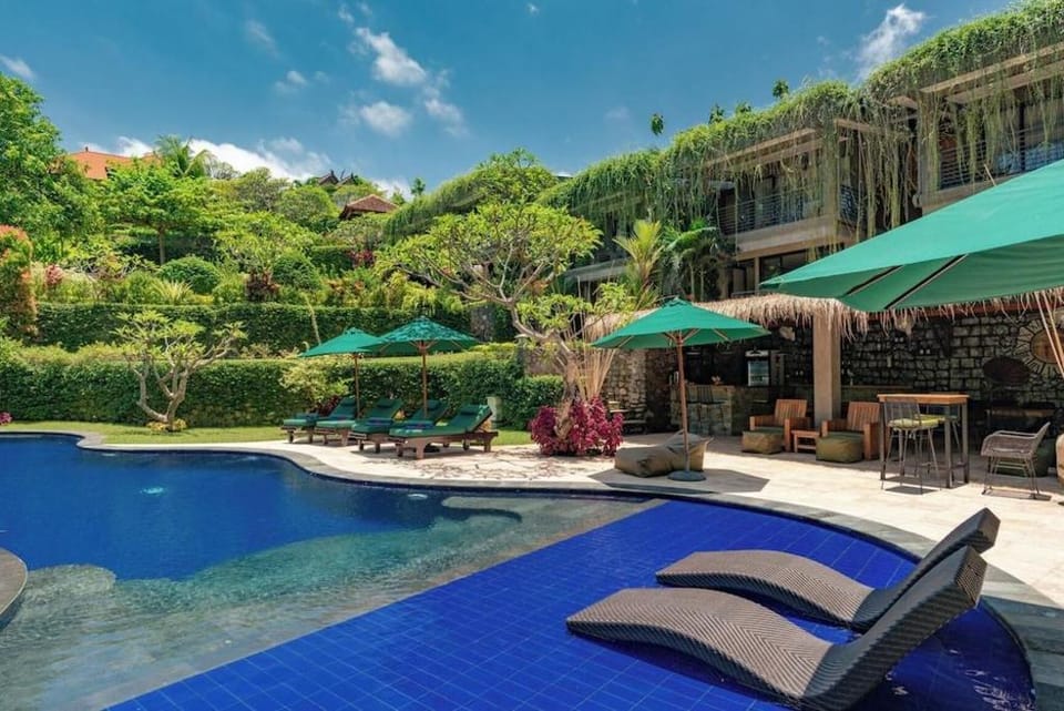 Alamanda Lovina Resort Hotel in Bali